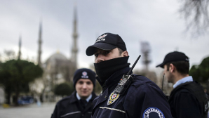 Бывший начальник стамбульской полиции сдался властям