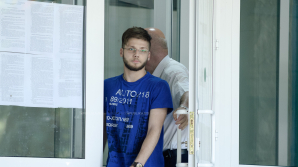 Более 18 тысяч выпускников лицеев сдают сегодня БАК по родному языку