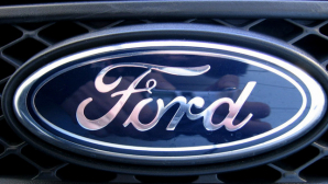 Ford испытывает мощный экстремальный пикап Ranger Raptor