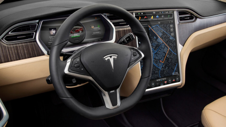 Компания Tesla решила заняться музыкой