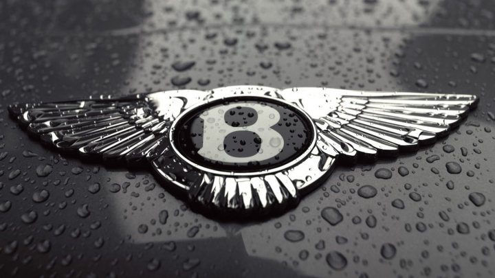 В Bentley приступили к испытаниям нового Flying Spur