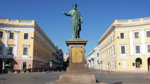 В одесском Дюковском парке минувшей ночью сгорело кафе