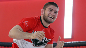 Нурмагомедов "потроллил" Макгрегора: Против Мэйвезера мог бы выйти даже Роналду