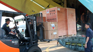 В Таиланде задержали воровавших у авиапассажиров вещи и деньги грузчиков