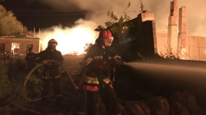 В Хмельницкой области сгорели склады с 1,2 тыс. тонн конопли