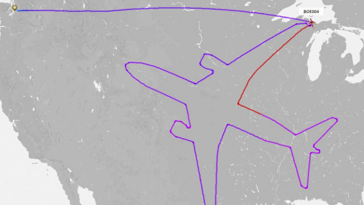 В небе над США нарисовали колоссальный "самолет мечты"