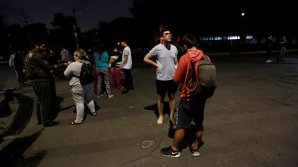 В Мексике продолжают искать пропавших во время землетрясения людей