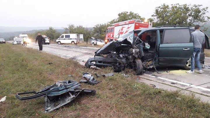 Страшное ДТП под Будештами: два человека погибли, трое в тяжёлом состоянии