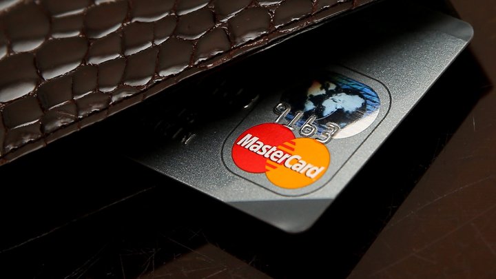 Владельцы карт Mastercard стали жертвами хакеров