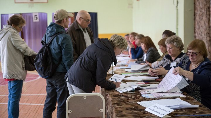 В Саратове подрались члены избирательной комиссии