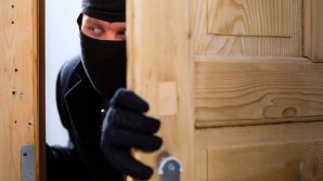 33-летний житель Приднестровья ограбил квартиру в Кишиневе на 53 тысячи леев