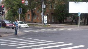 В Исландии появился "парящий" пешеходный переход