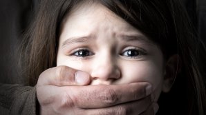 "Было слышно, как он их шлёпал..." — бывшая воспитанница интерната о директоре