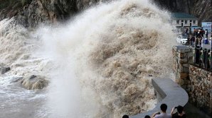 Тайфун "Ханун" обрушился на китайскую провинцию Гуандун