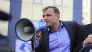 Аналитики на ток-шоу Fabrika: Нэстасе и Санду - марионетки в чужих руках