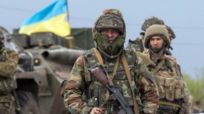 Обстановка в Донбассе снова накалилась: один солдат погиб, пятеро ранены