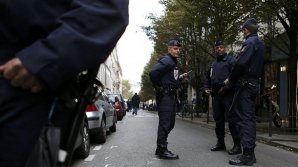 СМИ: Во Франции пьяный водитель назвался террористом и попытался наехать на толпу