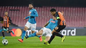 Донецкий "Шахтер" крупно проиграл "Наполи" в Лиге чемпионов