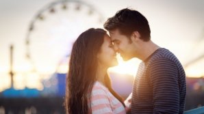 Психологи выяснили, существует ли любовь с первого взгляда