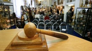 Картина Леонардо да Винчи "Спаситель мира" ушла с молотка за 450 миллионов долларов