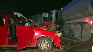 Четверо полицейских пострадали минувшей ночью в результате ДТП в Сынжере