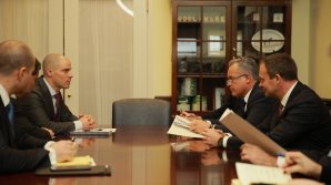 В Соединенных Штатах приветствуют реформы и вектор нашей страны