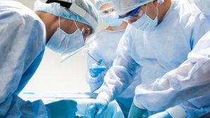 Врачи-акушеры оторвали ребенку голову при родах (18+)