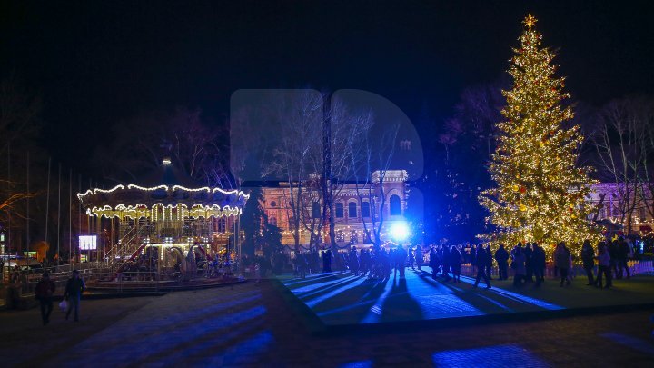 Грандиозное открытие Рождественской ярмарки: фоторепортаж