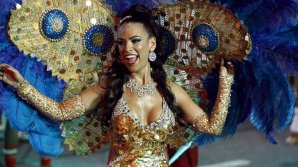 PUBLIKA WORLD: Лучшие школы самбы приняли участие в фестивале, который проходит в Рио-де-Жанейро (видео)