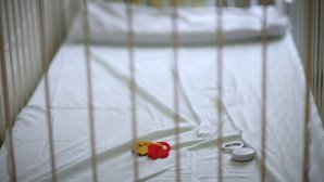 Под Москвой опекун до смерти избила младенца