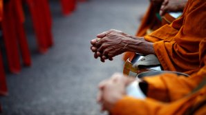 Исследование: буддисты больше боятся смерти, чем атеисты