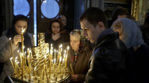 Православные христиане празднуют Прощеное воскресенье и готовятся к Великому посту