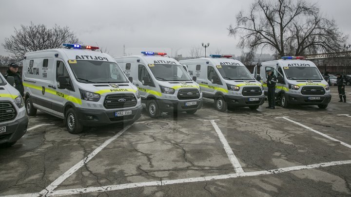 Генинспекторат полиции закупил 10 новых машин для транспортировки заключённых