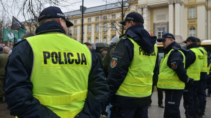 В Польше начальник отвёз парализованную украинку в другой город и бросил умирать