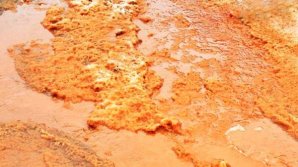 Необычное явление: на юге Молдовы выпал оранжевый снег