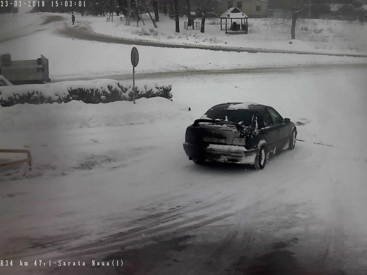 Движение крупнотоннажного транспорта приостановлено на некоторых национальных дорогах