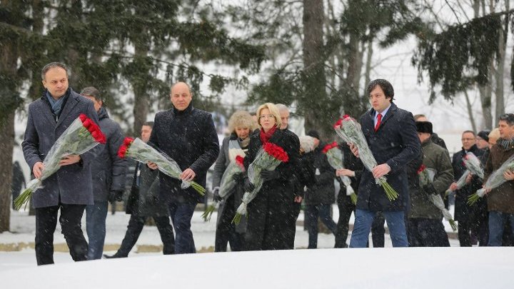 Участники Межпарламентского саммита почтили память жертв войны на Днестре