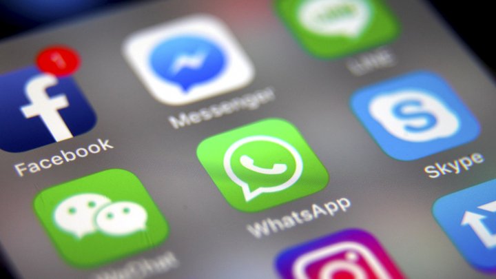 Сооснователь WhatsApp призвал к бойкоту Facebook