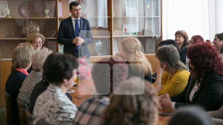 Кирилл Габурич посетил крупнейшую швейную фабрику страны: фоторепортаж 