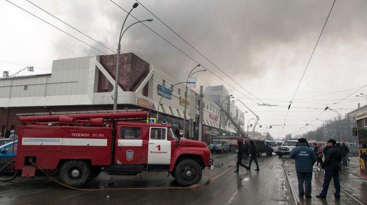 Прохожие плакали от бессилия: очевидец о пожаре в торговом центре в Кемерове