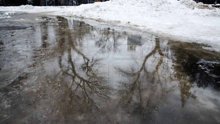 Синоптики объявили желтый код метеоопасности в связи с подтоплениями из-за активного таяния снега