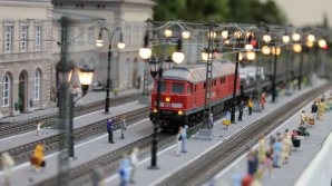 Группа энтузиастов из Кишинева создала гигантский макет железной дороги