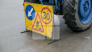 Минувшей ночью дорожники ремонтировали участки на Чеканах и Рышкановке