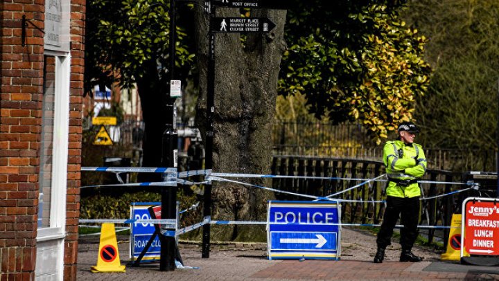 В Британии эвакуировали офис министра иммиграции из-за «подозрительного вещества»