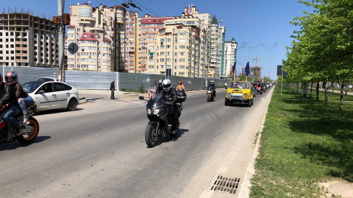 Молдавские байкеры открыли весенний сезон: фоторепортаж 