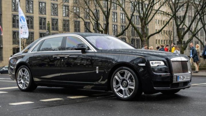 В центре Москвы угнан Rolls-Royce стоимостью более 200 тысяч евро