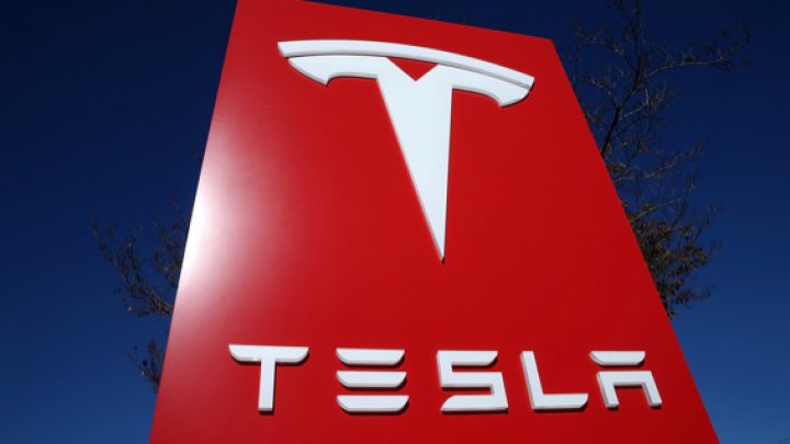 Создатель автопилота Tesla покинул компанию