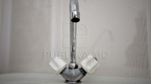 Трубы лопнули в 12 местах: Жители Страшен и соседних сел остались без воды