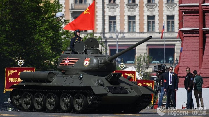 В Москве на параде Победы показали новейшую военную технику России