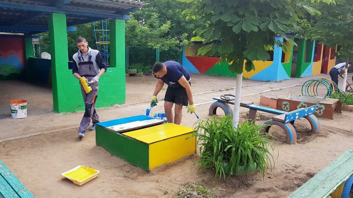 Сильвия Раду помогла обновить игровые площадки в детсаду на Рышкановке